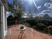 Terrasse Sch�ne Doppelhaush�lfte in Dinslaken Eppinghoven zu verkaufen.