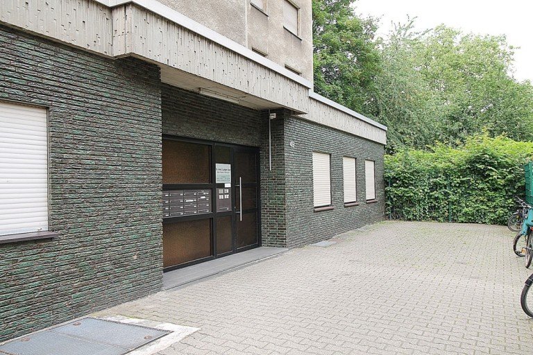 Bild Immobilie Duisburg / Neum�hl : Erdgeschosswohnung in Duisburg-Neum�hl !Ideal f�r Handwerker