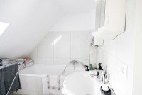 Bild (4ccd4f02e7756c927f3da51b3b3cd9ff): Sanierungsbed�rftiges Haus mit gro�em Grundst�ck