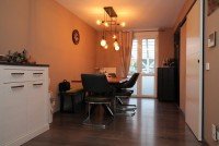 Bild (604e169e2ad5121197604584ff98347e): Gro�es Gl�ck f�r die kleine Familie