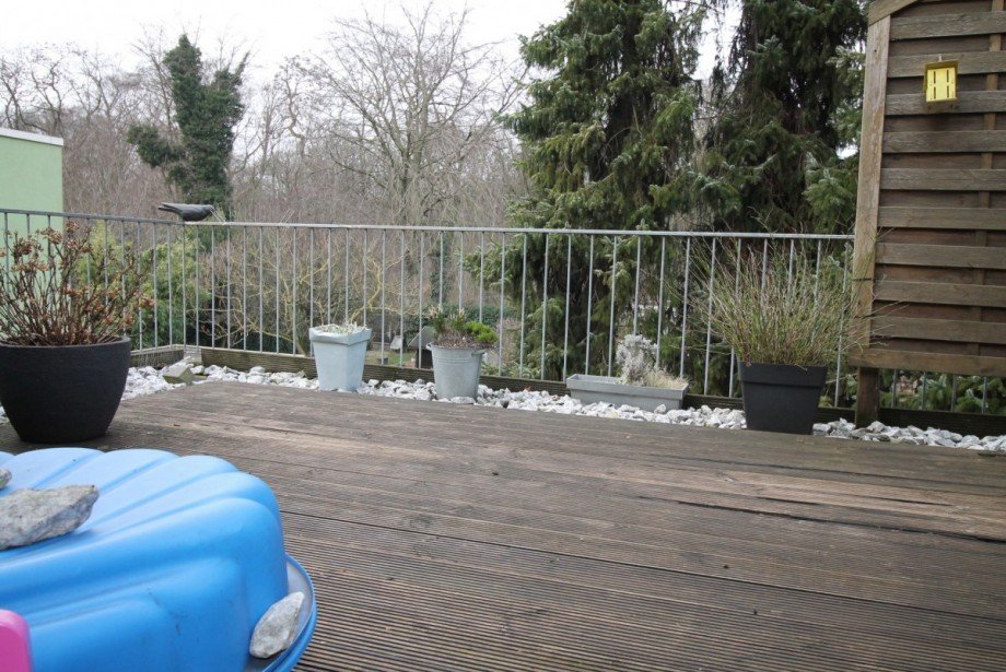 Terrasse 1.OG Mehrfamilienhaus Duisburg / Aldenrade
