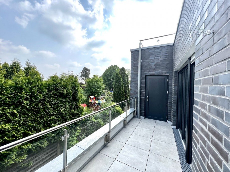 Balkon mit Abstellraum Etagenwohnung M�lheim an der Ruhr / Saarnberg