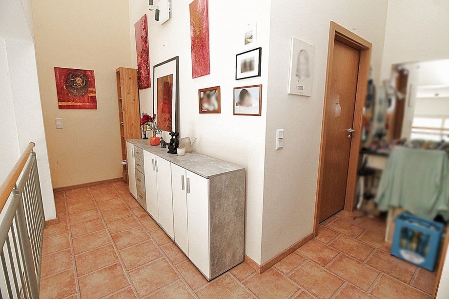 Empore Wohnung Oberhausen / D�mpten
