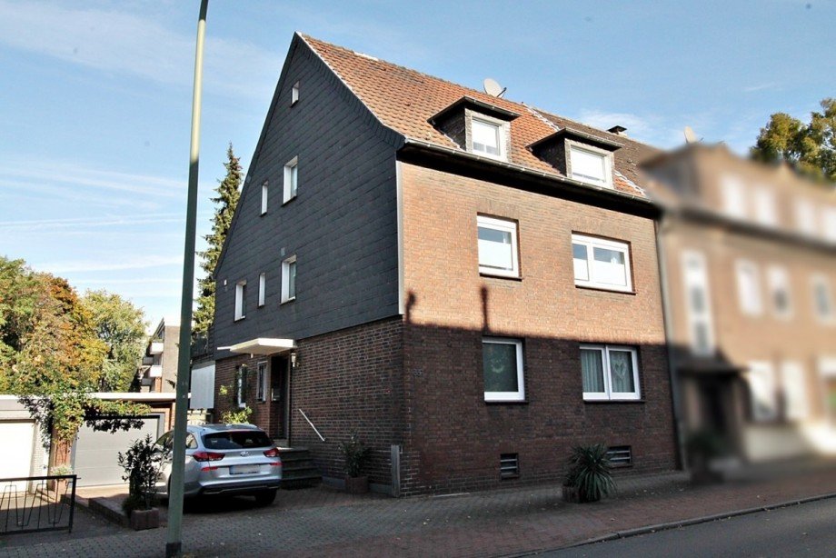 Hausansicht Mehrfamilienhaus Duisburg / Aldenrade