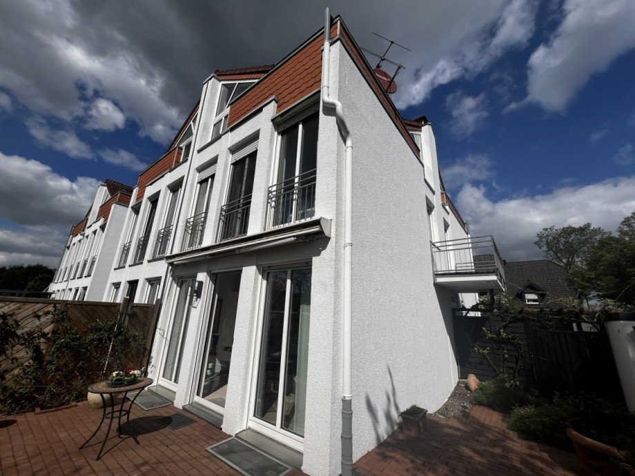 Ansicht aus dem Garten Doppelhaush�lfte Dinslaken / Eppinghoven