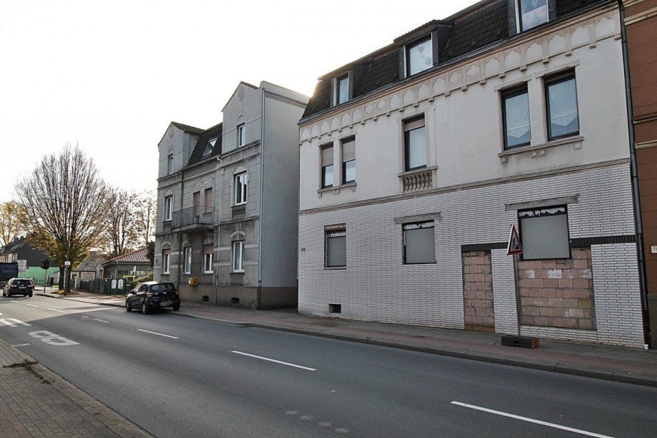 Stra�enseite Mehrfamilienhaus Herne / Horsthausen