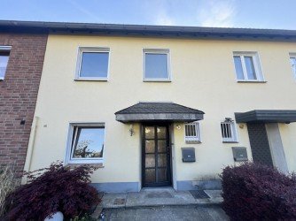 Hauptbild Familiengl�ck in M�lheim-Heimaterde: Gepflegtes Reihenhaus mit gro�em Garten