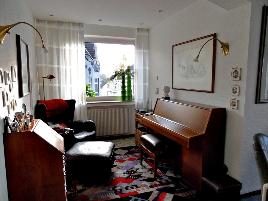Klavier Etagenwohnung Oberhausen
